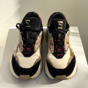 PUMA Women's Sneakers Size 8.5, fits 8